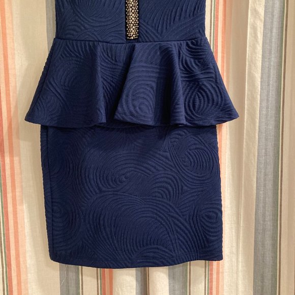 Charlotte Russe (or Windsor) Peplum Mini Dress - Picture 5 of 10